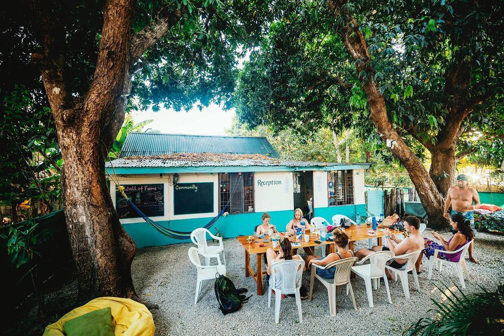 Hostel Matilori Sámara Exteriör bild